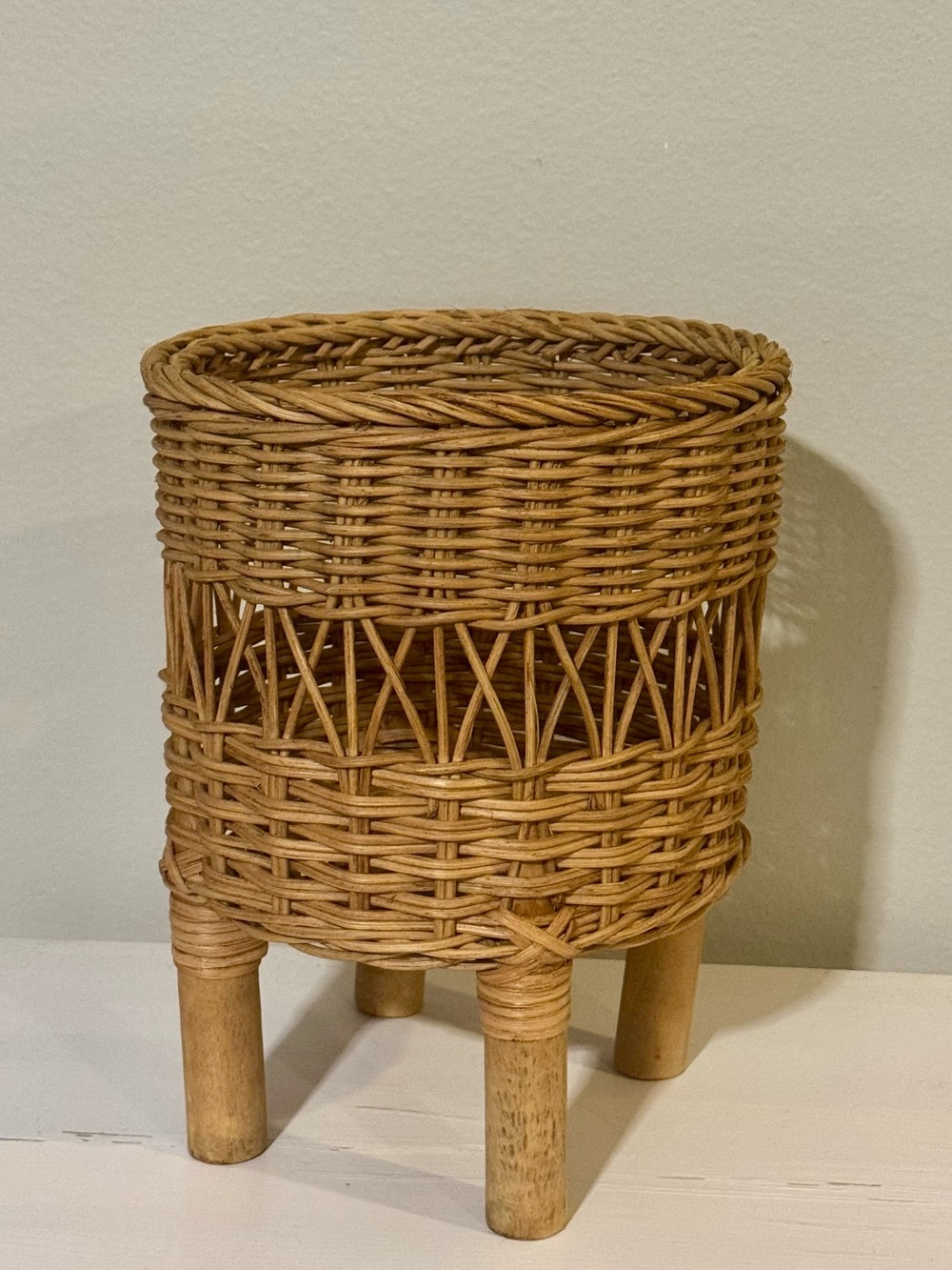 Woven Rattan Round Planter with Legs - Natural Tan